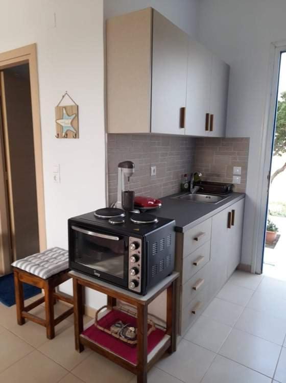 Glyfada Suite Кастраки Экстерьер фото