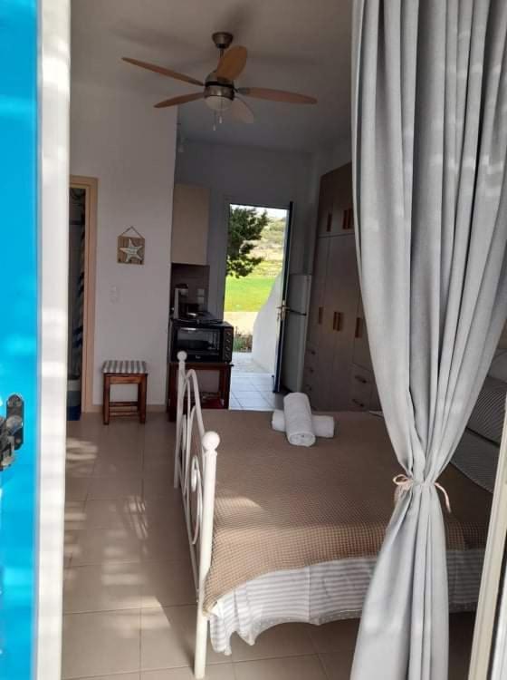 Glyfada Suite Кастраки Экстерьер фото